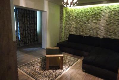Apartament la parter 2 camere decomandat + balcon spațios și boxă accesibilă - 1