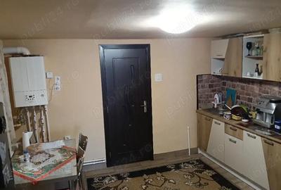 Casă cu 2 camere cu Teren 300 Mp în Central - 4