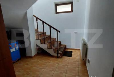 Casă cu 4 camere cu Teren 550 Mp în Central - 10
