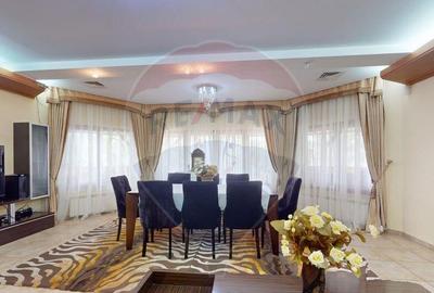 Vila de lux mobilata/utilata cu terasa+foisor, garaj,gra... - 2