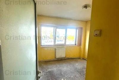 72 mp DECOMANDAT 3 cam 2 bai 2 balcoane Radu Negru - 4