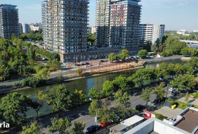 Apartament cu 9 camere în Văcăresti - 1