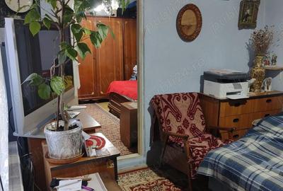 Casă cu 2 camere în Central