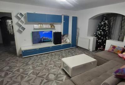 De vanzare apartament 3 camere etaj 3 4Giurgiu - 8