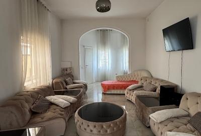 Casă individuală cu 8 camere cu Canalizare în Kiseleff - 1