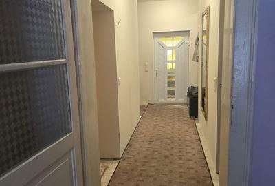 Casă cu 3 camere cu Teren 280 Mp în Central - 3