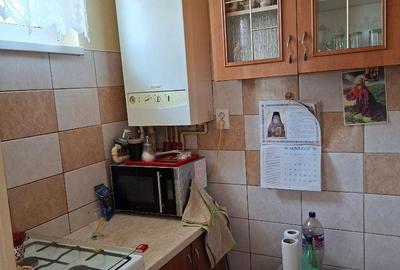 Apartament cu 3 camere semidecomandat în Cristian - 5