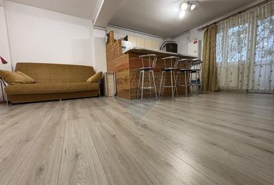 Apartament spatios de vanzare 2 camere EROILOR . VOLUNTARI A3 - 11