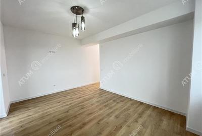 Apartament cu 3 camere si 2 bai la etajul 1pe Calea Surii Mici - 12