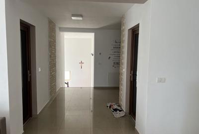 Casă cu 4 camere în Drăgești - 8