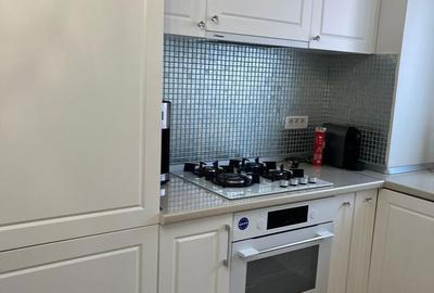 Apartament cu 3 camere semidecomandat, mobilat în Central - 2