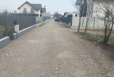 Teren de 1600 mp, în Central - 3