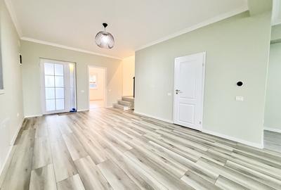 Casă cu 4 camere cu Canalizare în Moșnița Nouă - 12