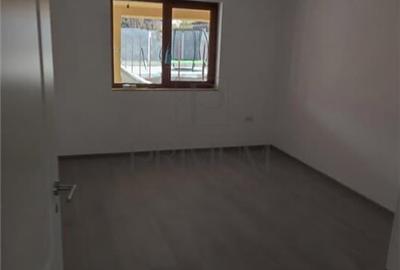 Duplex cu 4 camere cu Canalizare în Dumbrăvița - 4
