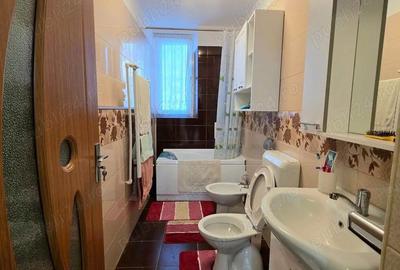 Apartament cu 3 camere decomandat în Central - 11
