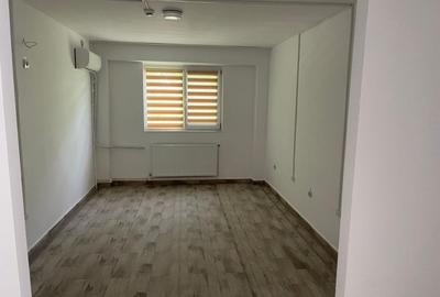 Spațiu comercial, de 1,704 mp, în Exterior Vest - 6