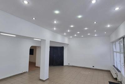 Spațiu comercial, de 80 mp, în Nord - 7