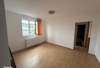 Apartament cu 2 camere semidecomandat în Central - 2
