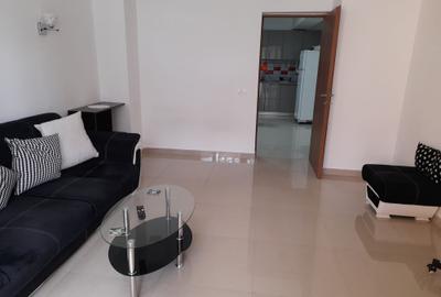 Apartament cu 3 camere decomandat în Basarabia - 3