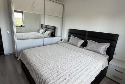 Apartament cu 3 camere decomandat în Vărsătura - 3