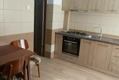 Inchiriez apartament 3 camere decomandate Inchiriez apartament 3 camere decomandate - 3