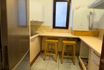 Popa Nan – Pache Protopopescu • Vilă P+1+M, curte proprie, 180mp - 21