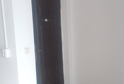 Republica, cartier 23 August - 4