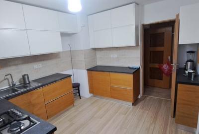 Apartament cu 4 camere decomandat, mobilat în Apărătorii Patriei - 4
