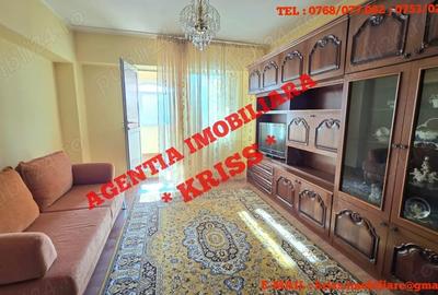 Apartament cu 2 camere decomandat în Frații Golești - 11