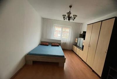 Inchiriez garsoniera Calea Buzia?ului 200 euro Inchiriez garsoniera Calea Buzia?ului 200 euro - 2