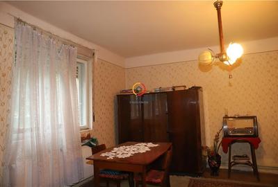 Casa cu Front la Doua Strazi O Oportunitate Unica Casa cu Front la Doua Strazi O Oportunitate Unica - 8