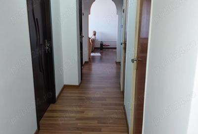 Apartament cu 3 camere decomandat în Vest - 12