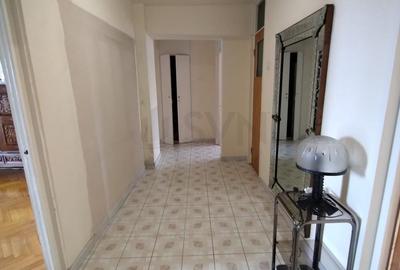 Apartament cu 3 camere decomandat în Foișorul de Foc - 10