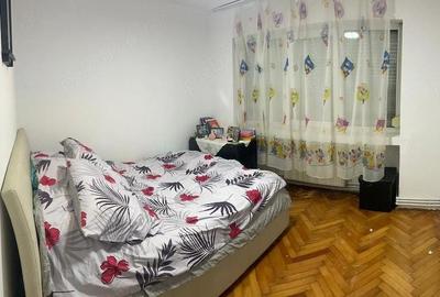 Apartament cu 2 camere semidecomandat în Micro 16 - 1