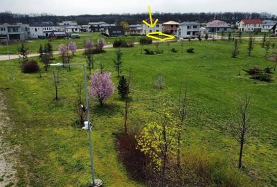 Teren Construcții intravilan de 648 mp, în Central - 1