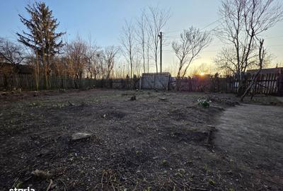 Casă cu 3 camere în Braniștea