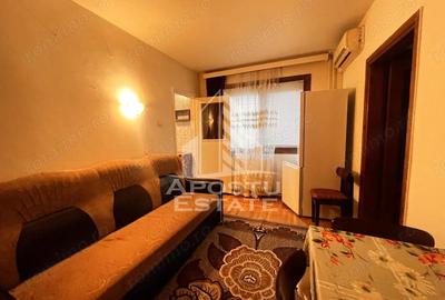 Apartament cu 2 camere semidecomandat în Girocului - 4