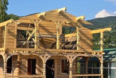 Casă cu 4 camere cu Teren 96 Mp în Moisei