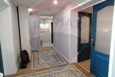 Casă individuală cu 8 camere cu Teren 982 Mp în Central - 15