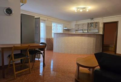 Apartament cu 3 camere semidecomandat în Otopeni - 1