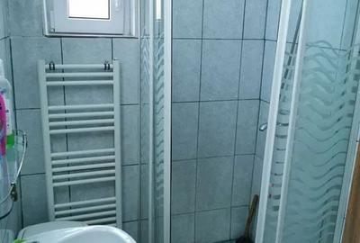 Casă cu 2 camere în 7 Noiembrie - 7
