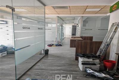 Spațiu comercial, în Parcul Carol - 13