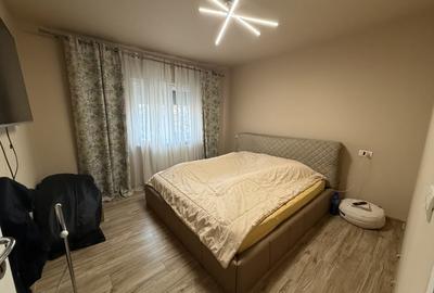 Apartament modern, 3 camere, decomandat, etaj 2 - Soarelui - 2