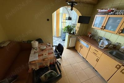Apartament 4 camere, decomandat, central zona Robea, Mioveni - 3