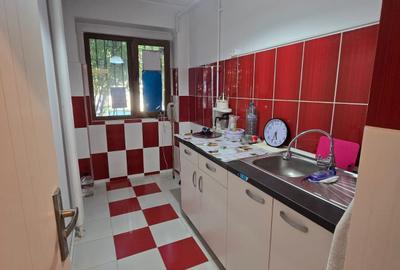 Apartament 2 camere / cabinet medical,  in zona Berceni - Drumul Gazarului - 11