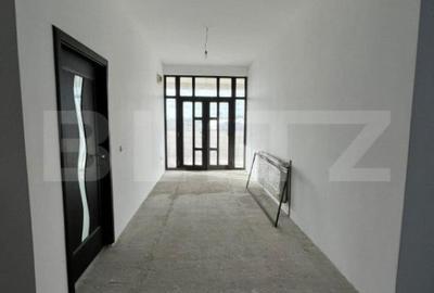Casă cu 5 camere cu Teren 500 Mp în Central - 18