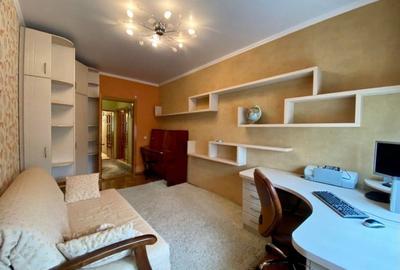 Apartament cu 3 camere decomandat în Plopilor - 5
