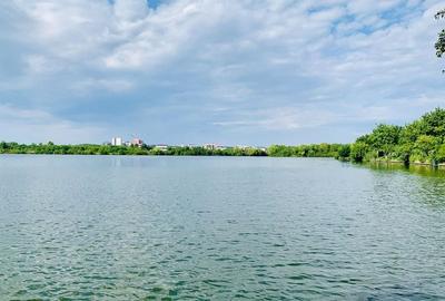 Teren 5963 mp deschidere lac Grivita 42 m cu deschidere la strazi 77 m - 2