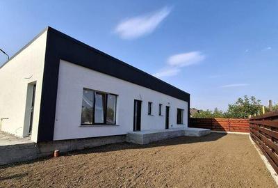 APARTAMENTE CU TERASA SI CURTE, 3 CAMERE - 6