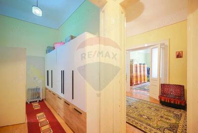 Apartament cu 5 camere nedecomandat în Central - 5